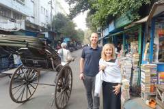 Full-Day-Kolkata-City-Tours-Guests-at-the-College-Street-Boi-Para