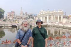 Half-Day-Kolkata-City-Tour-Guests-at-the-Jain-Temple